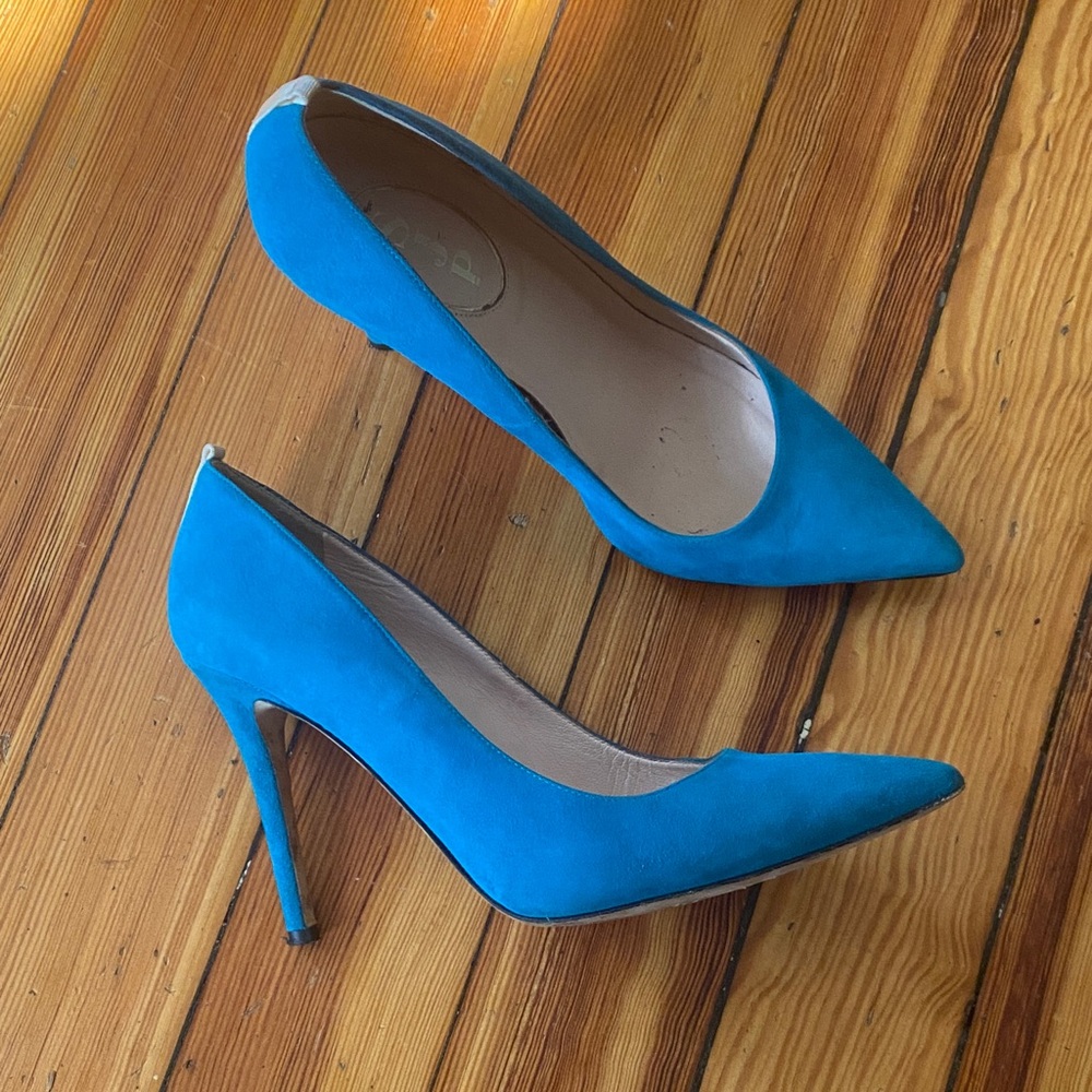 SJP Sarah Jessica Parker Pointed-Toe High Heel suede teal green Pumps